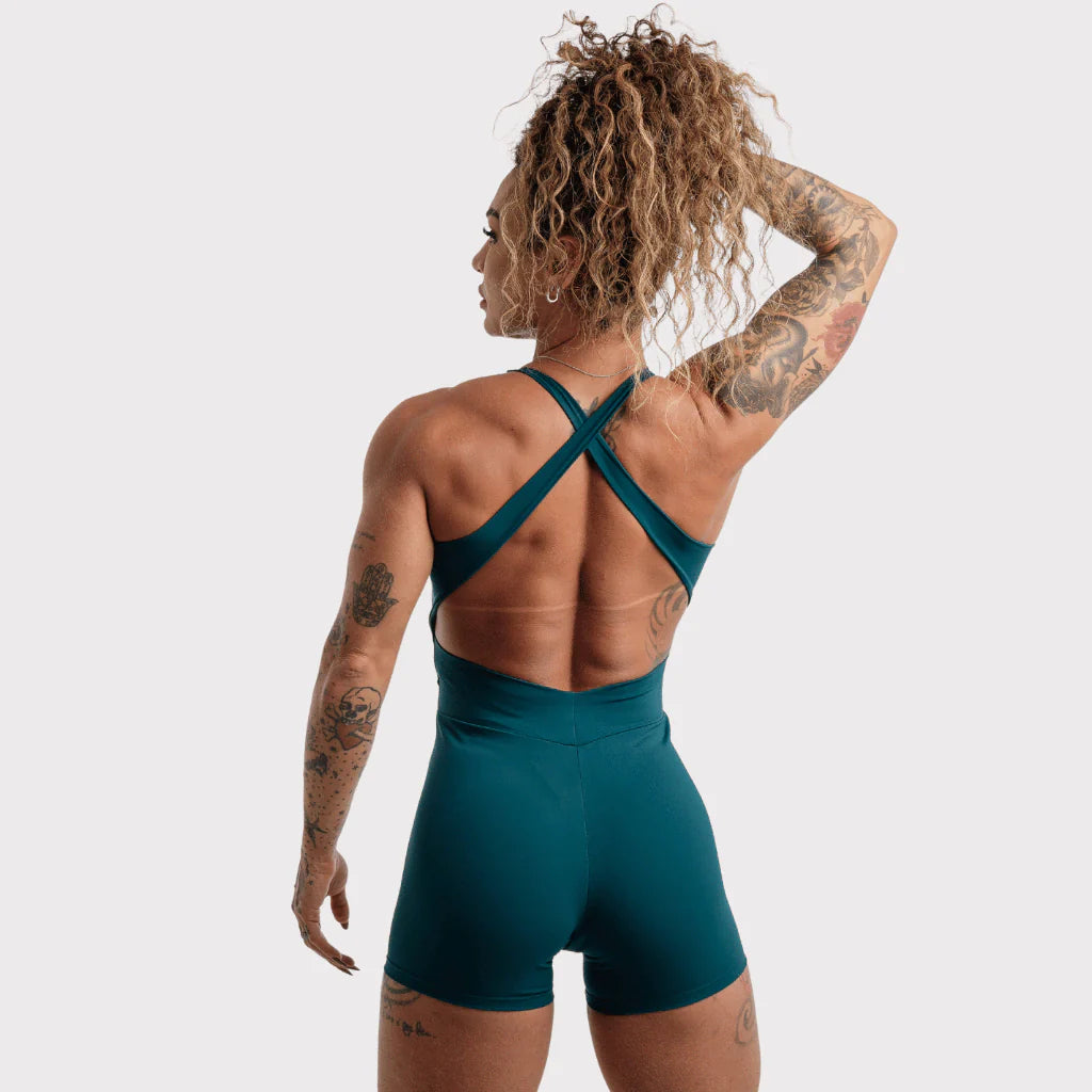 Macaquinho Lírio - Fitness Feminino - Modelo Curto